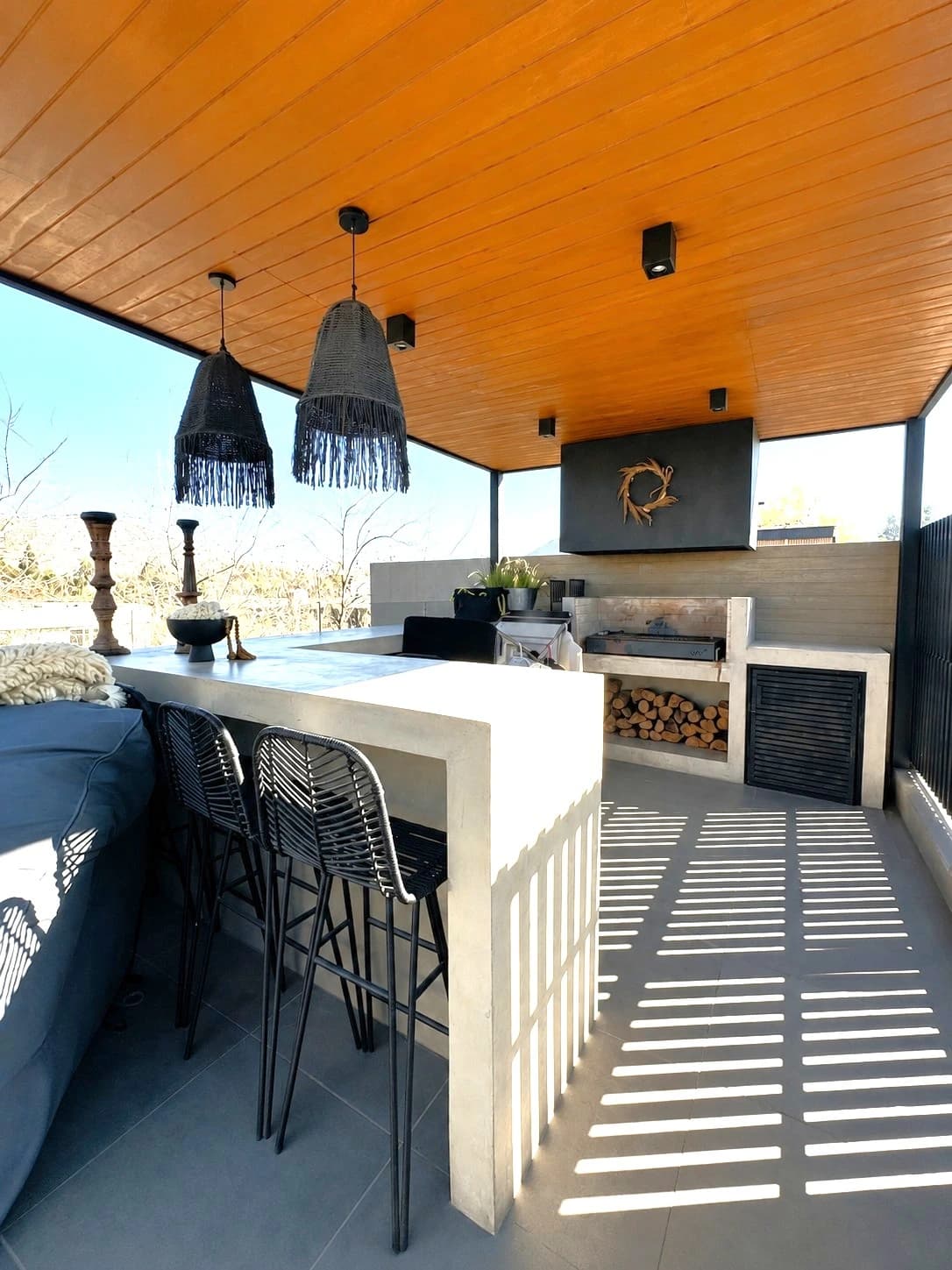 PENTHOUSE CON AZOTEA Y BELLAS VISTAS: 2 DORMITORIOS Y 100MT2