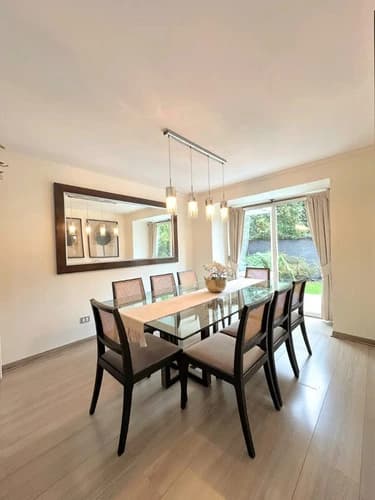 En Condominio Y Remodelada: Monte Tabor Y Santiago College